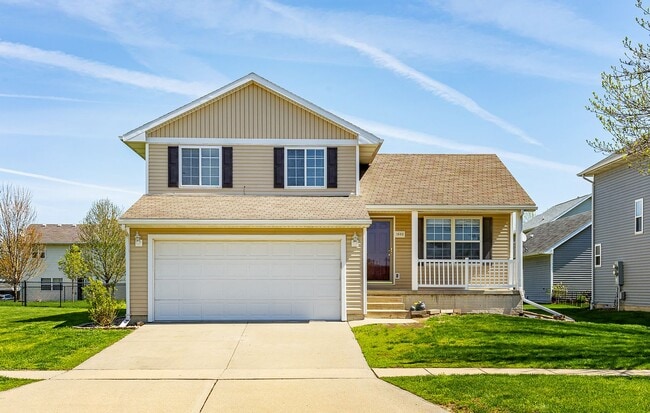 Building Photo - SPACIOUS COMFORT!! 3 Bedroom, 2 Bathroom Home in Ankeny!