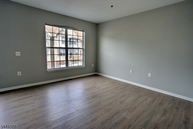 Photo - 117 Conover Terrace
