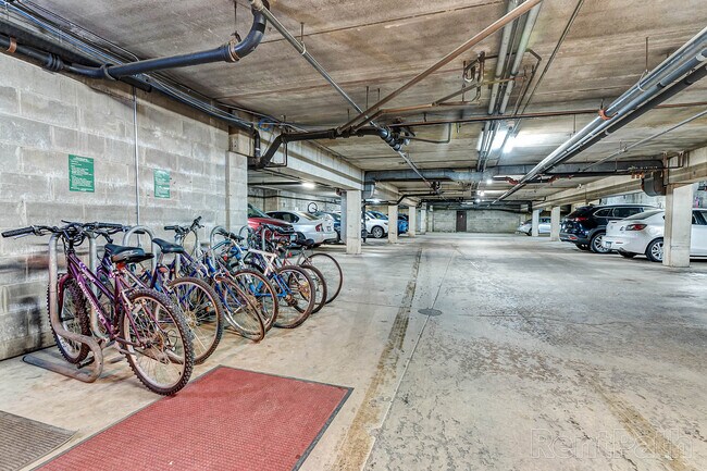 Photo - Westlake Estate Apartments