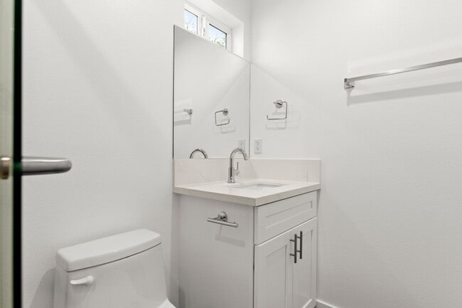 Photo - 1034 N Oxford