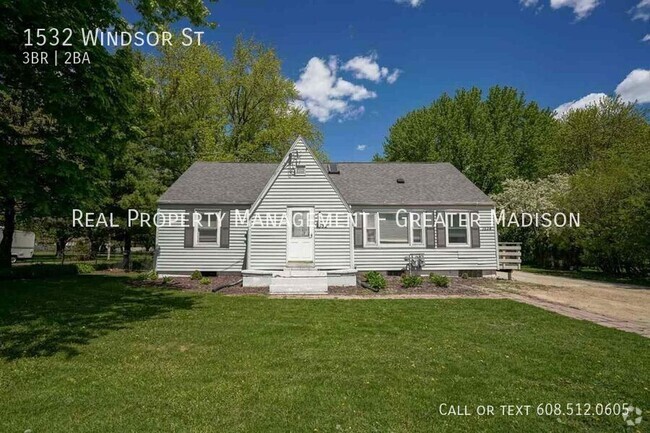 Building Photo - Three Bedroom Home in Sun Prairie