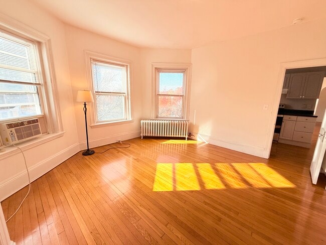 Photo - 369 Tappan St Unit 12