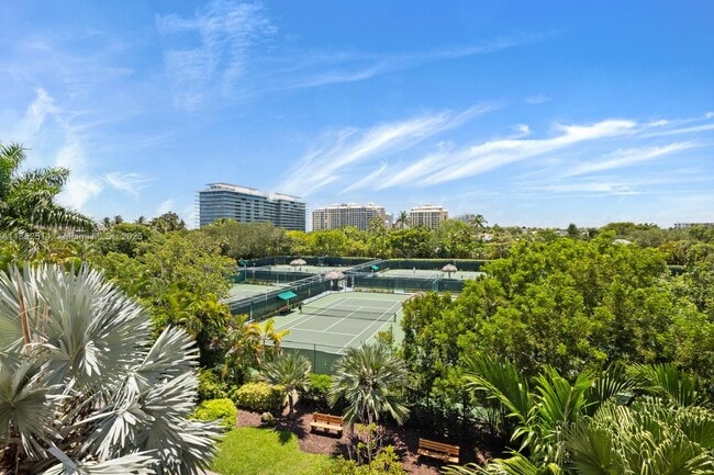 Building Photo - 161 Crandon Blvd Unit 317 Rental