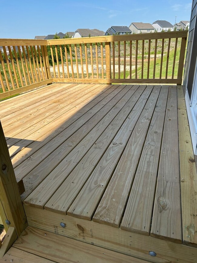 Photo - 15208 Caspian Wy