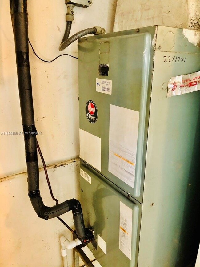 Photo - 23 SE 12th St Unit 22