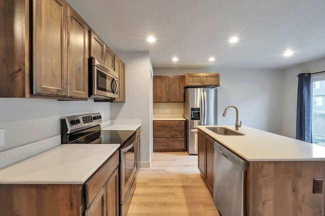 Photo - Join this growing Mapleton Village Community.