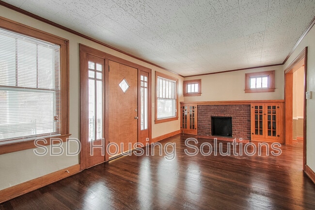 Photo - 1804 S Overton Ave