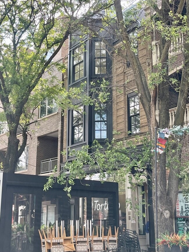 Photo - 1746 W Division St Unidad 3 Rental