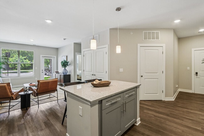 Photo - Founders Pointe Apartments