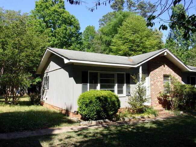 Photo - 5570 Old York Rd