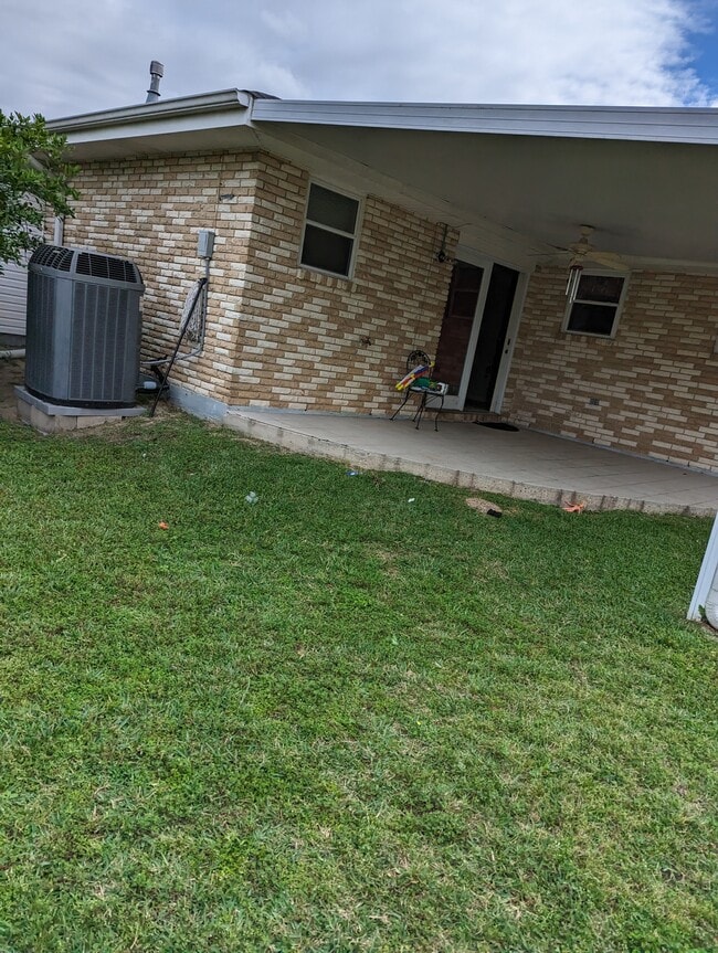 Photo - 3016 Belmont Plz