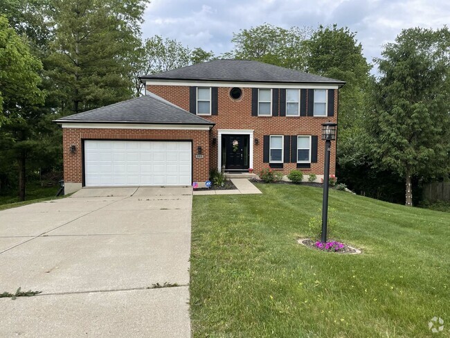 Building Photo - Four bedroom Beavercreek home