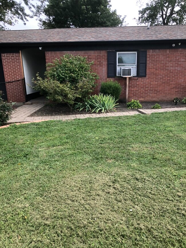 Front of building - 135 Bixler Rd Unit Studio Apartment