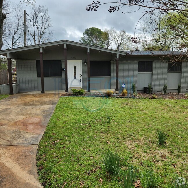 Building Photo - Great Family Home!!! 3Bedroom 2 Bathroom *...