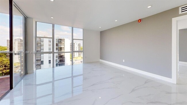 Photo - 3625 N Country Club Dr Unit 609