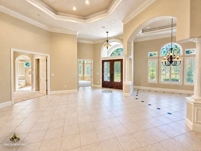 6345 Augusta Cove