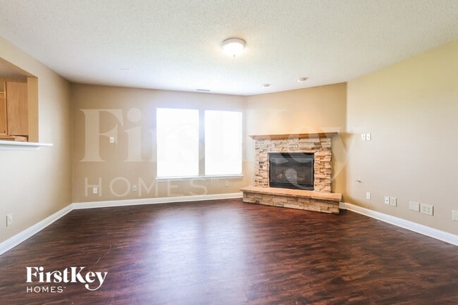 3455 Summer Breeze Ln