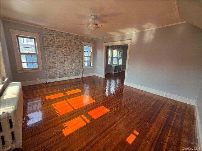 Photo - 81 Waring Pl Unit #2