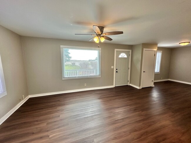 Photo - 11408 IL-120