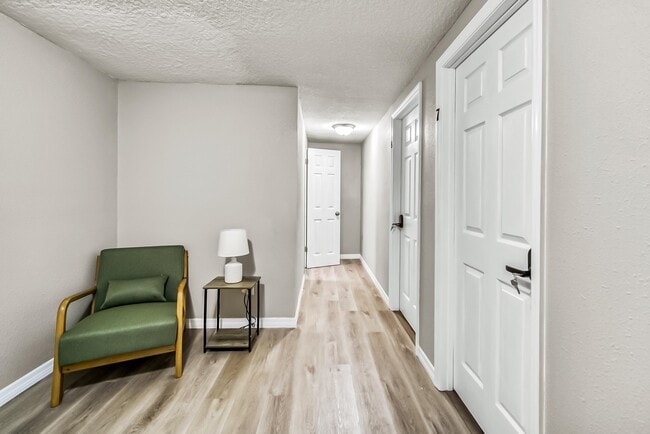 Photo - 5260 Ramona Blvd