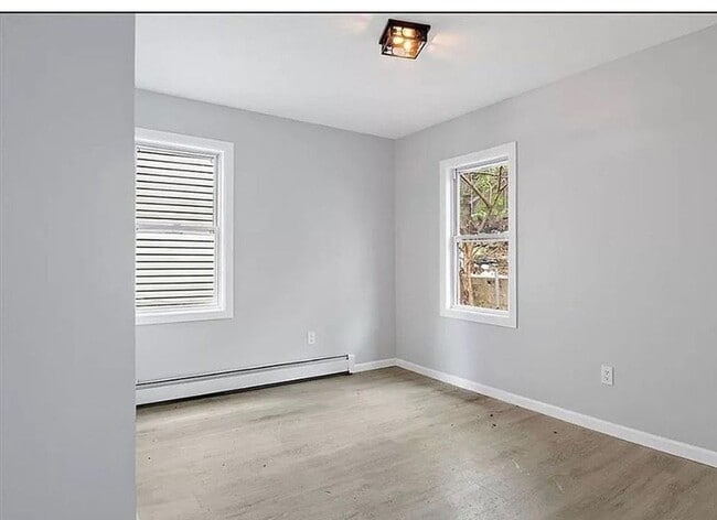 Photo - 2307 W Freeway Ln