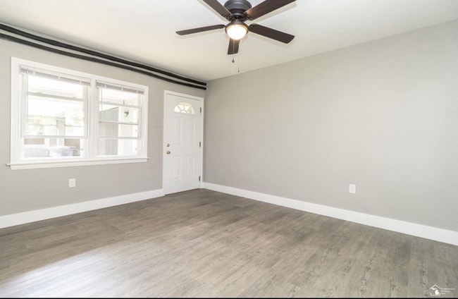 Photo - Lagrange St Unidad 3