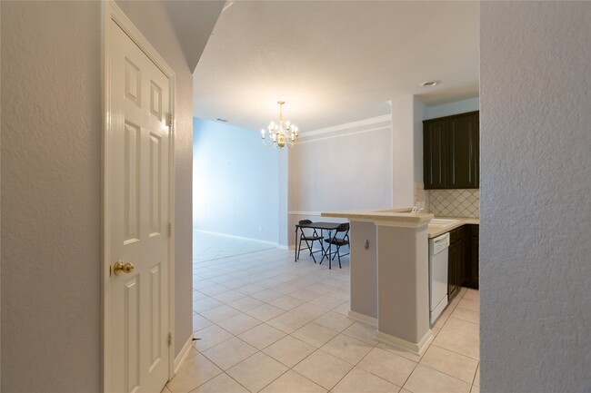 Photo - 7907 Glenn Cliff Dr