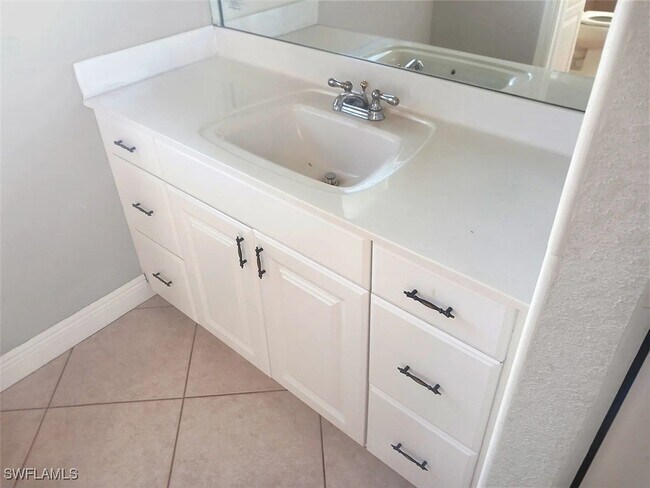 Photo - 120 18th Ave NE