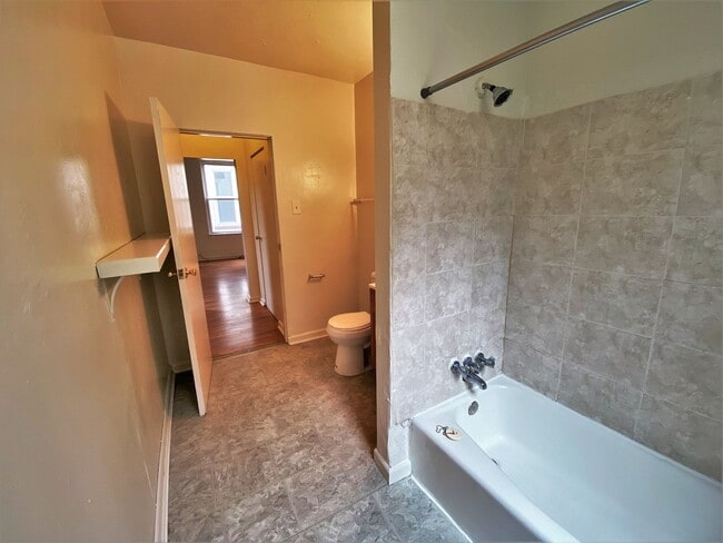 Photo - Highland Park - Apartments For Rent In Pittsburgh Unit 2