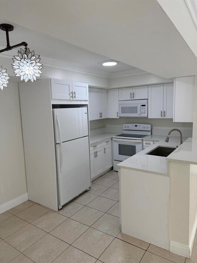 Photo - 5520 NW 61st St Unit #205