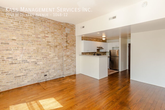 Photo - 1048 W Dickens Ave Unit 1048-12