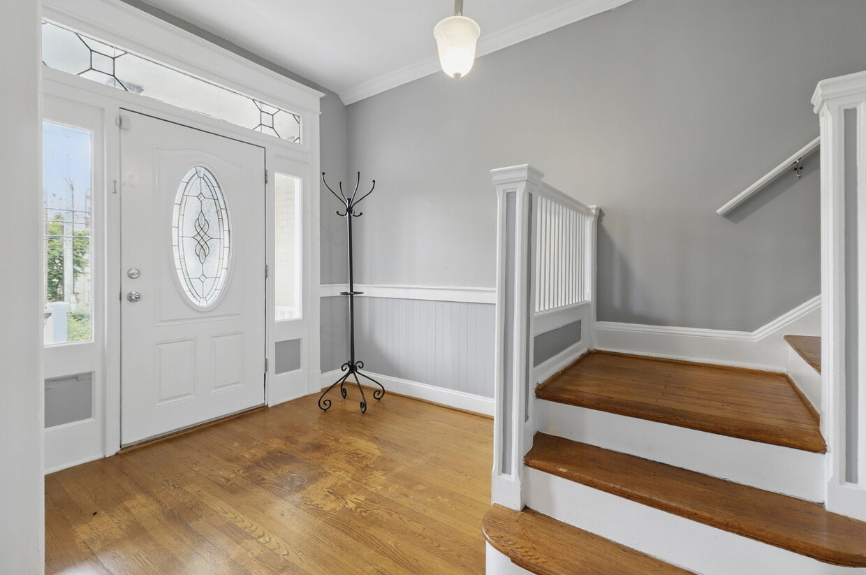 Photo - 809 Jefferson St NW-