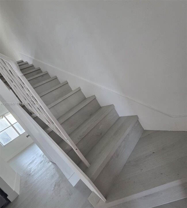 Photo - 1104 W 44th St