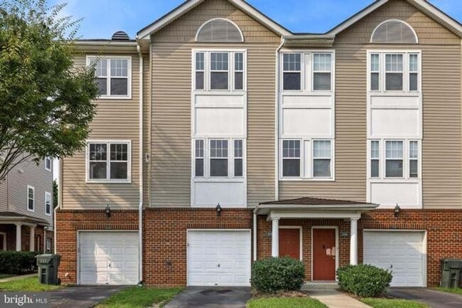 Building Photo - 3112 Irma Ct