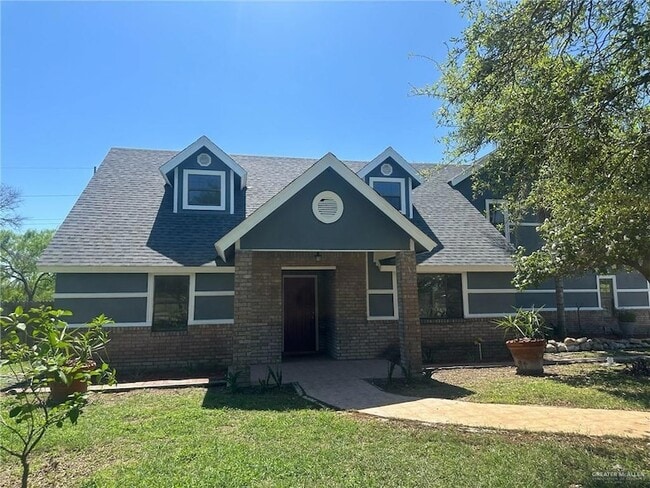 Photo - 311 Minnesota Rd