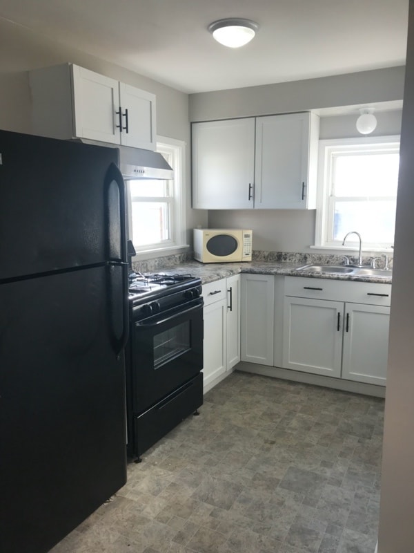 Photo - 119 W Oakdale Dr