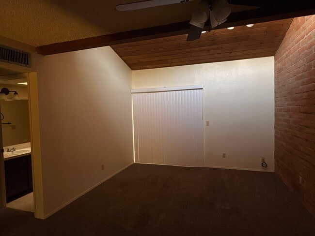 Photo - 3708 N Country Club Rd Unit 3708B