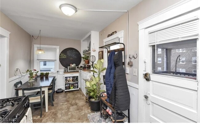 Photo - 1235 Donald Ave