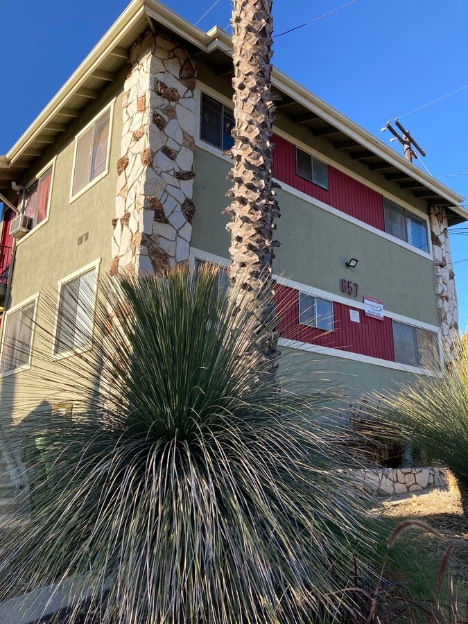 3210 Ellsworth St . Your 2 bedrooms Awaits! - 3210 Ellsworth St . Your 2 bedrooms Awaits!