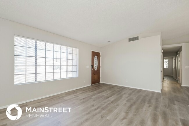 Photo - 1851 W Mountain Oak Ln