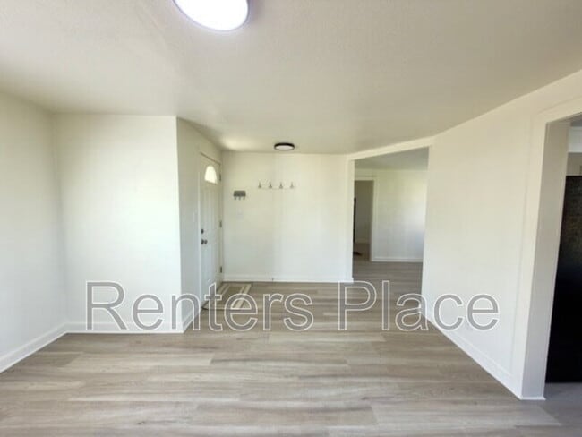 Photo - 5736 S Quincy Pl