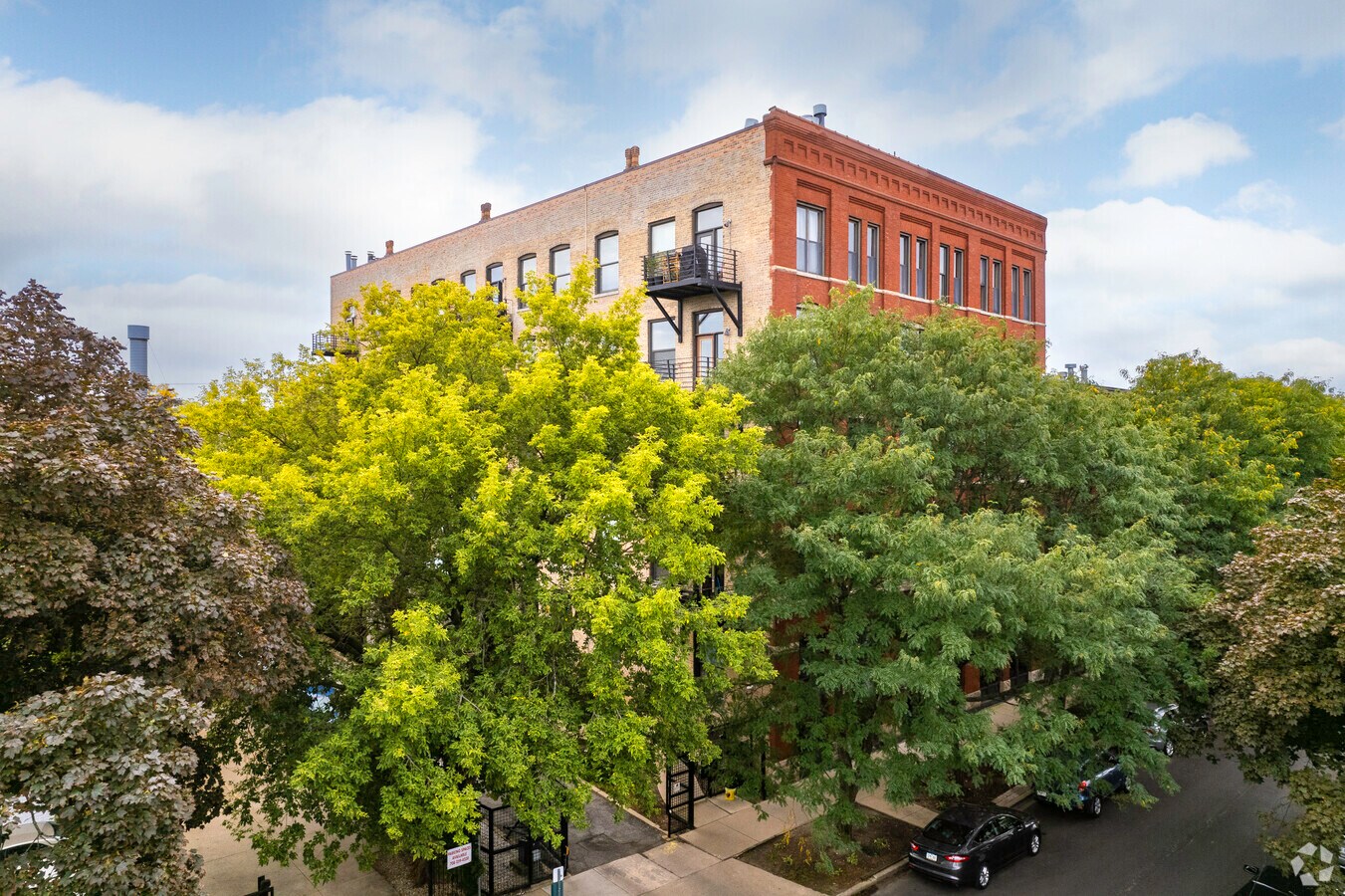 Photo - West Bucktown Lofts
