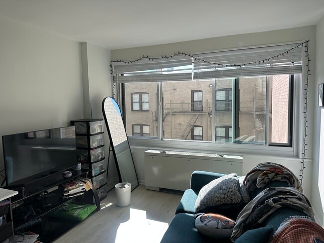 1330 New Hampshire Ave NW Unit 516