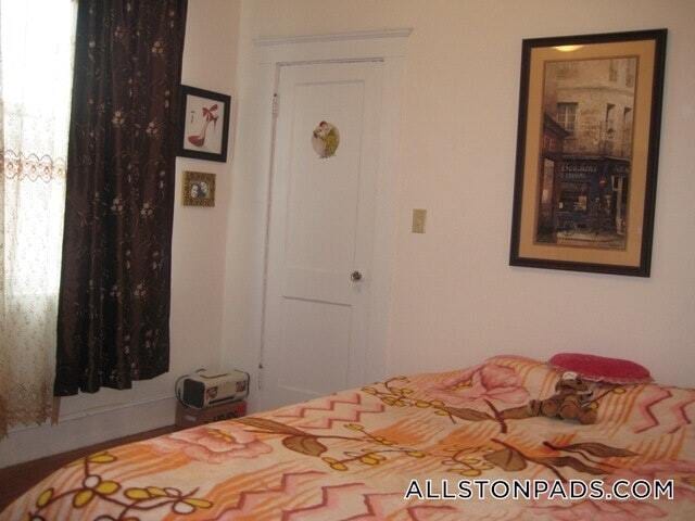 Photo - 15 Scottfield Rd Unidad 12A