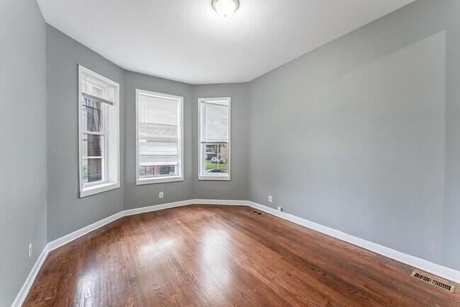 Photo - 1426 S Avers Ave Unit 1