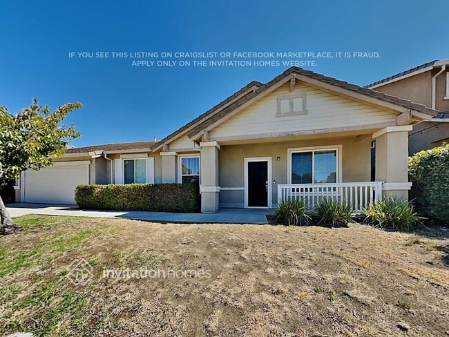Building Photo - 573 Silver Saddle Dr Rental