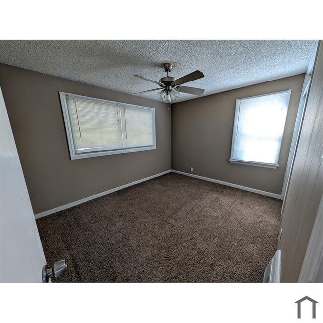 Photo - 750 Kelvin Dr