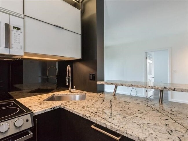 Photo - 199 14th St NE