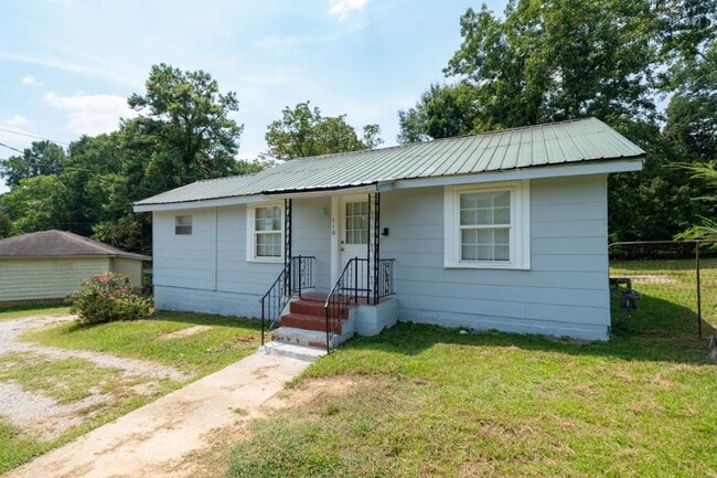 Photo - 510 W Lake Dr