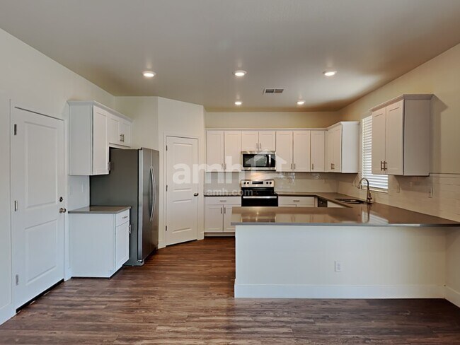 Photo - 21412 S 231st Way